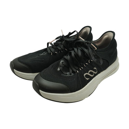 The Fleix Black Low Top Athletic Shoes