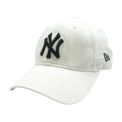 White New York Yankees Ballcap Hat