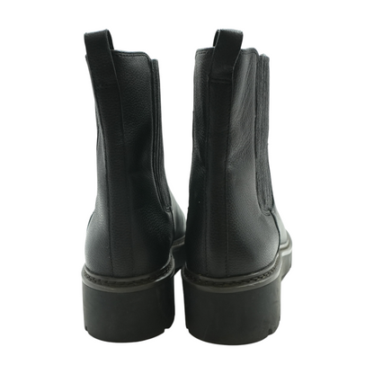 Black Winter Boots