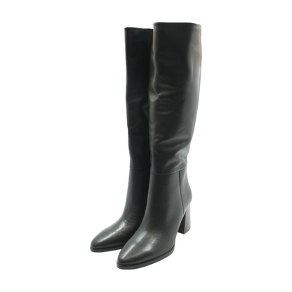 Black Boots