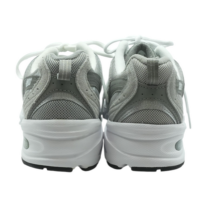 530 Low-Top Athletic Shoes