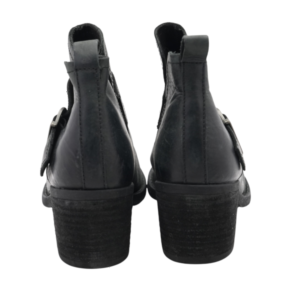 Born Black Ankle Boots – Image 3