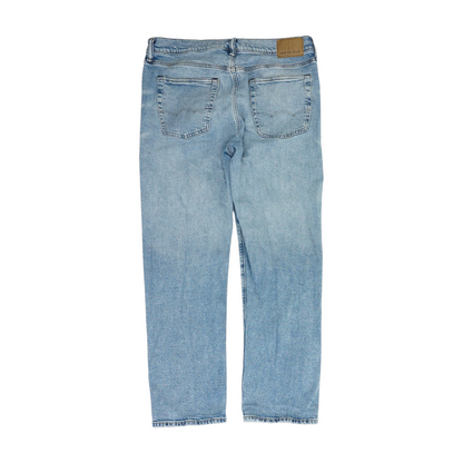 Straight Jeans