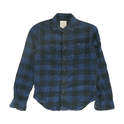 American Eagle Navy Check Flannel Button Down – Image 1