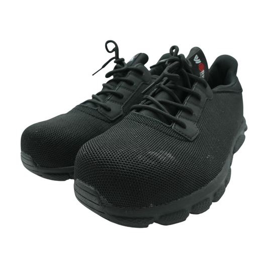 Black Low-Top Athletic Shoes