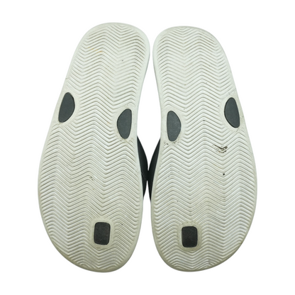 Black Flip-Flop Sandals