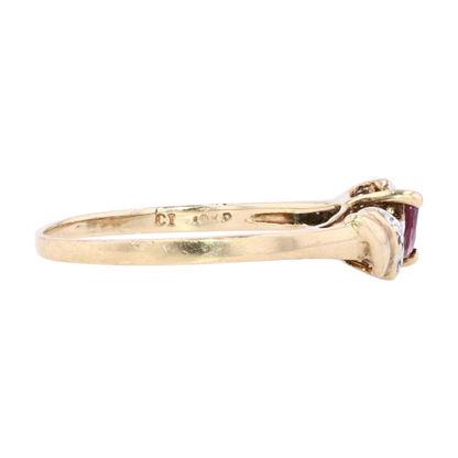 10K Yellow Gold Pink Stone Fashion Ring