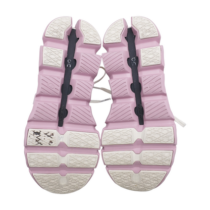 Cloudswift Low-Top Athletic Shoes
