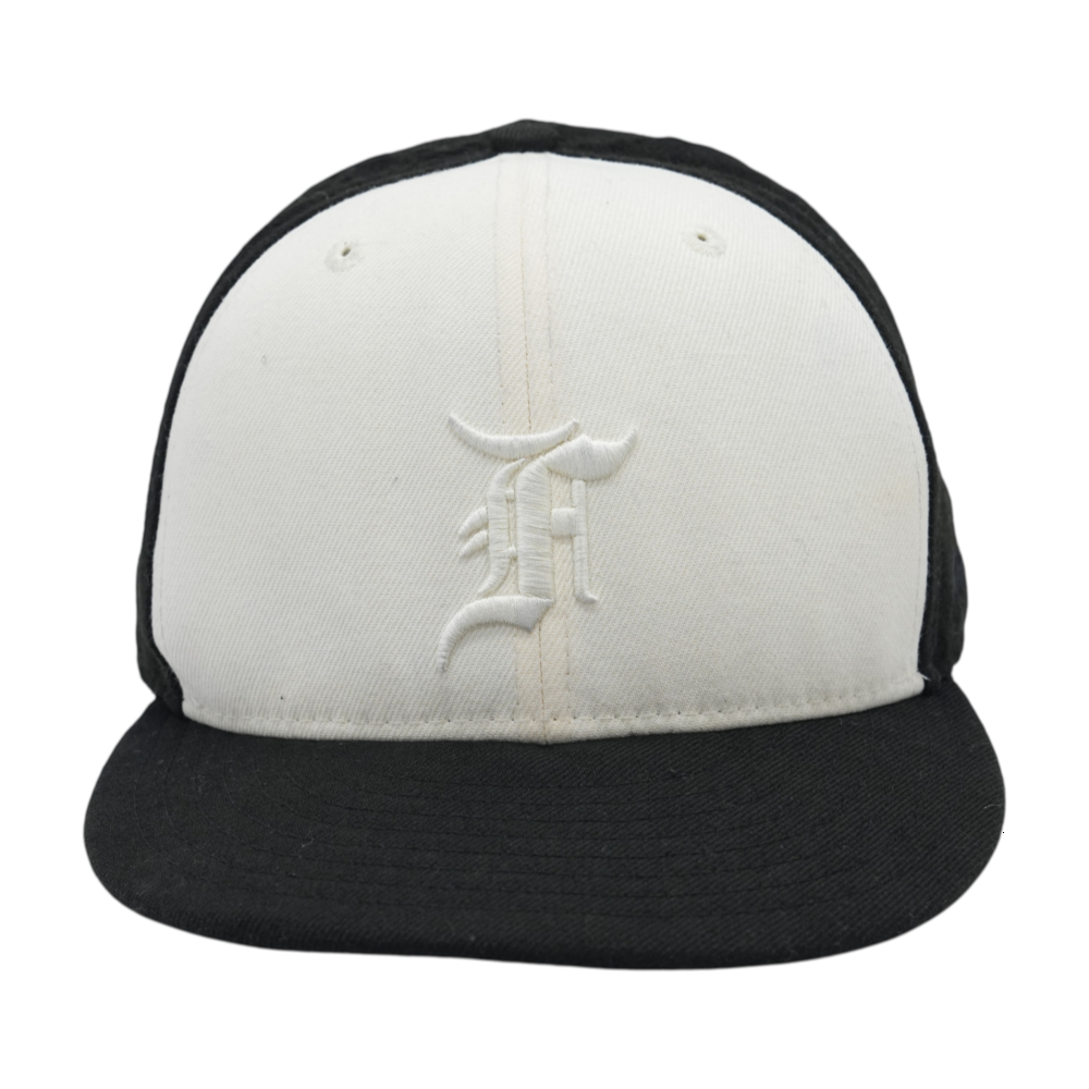 Fear of God: Essentials Black Ballcap – Image 1