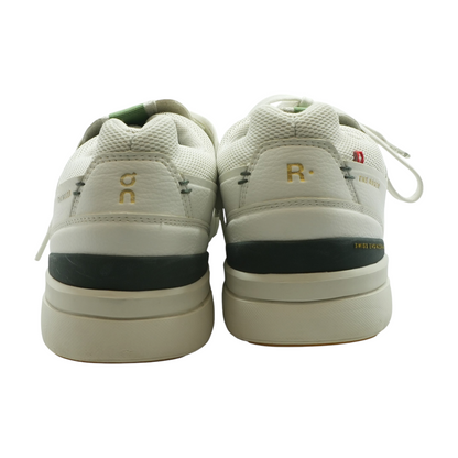 THE ROGER Advantage Low-Top Athletic Shoes