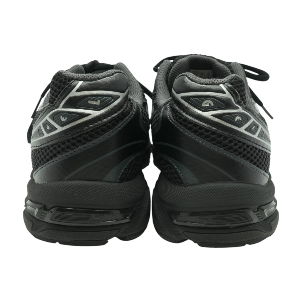 Gel-1130 Low-Top Athletic Shoes