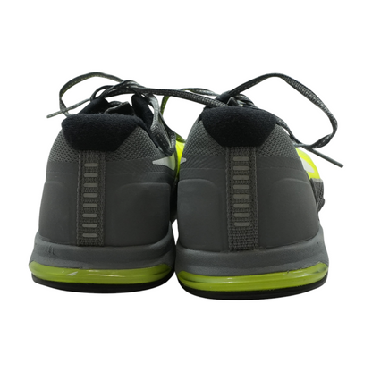 Metcon 2 Flywire Low-Top Athletic Shoes