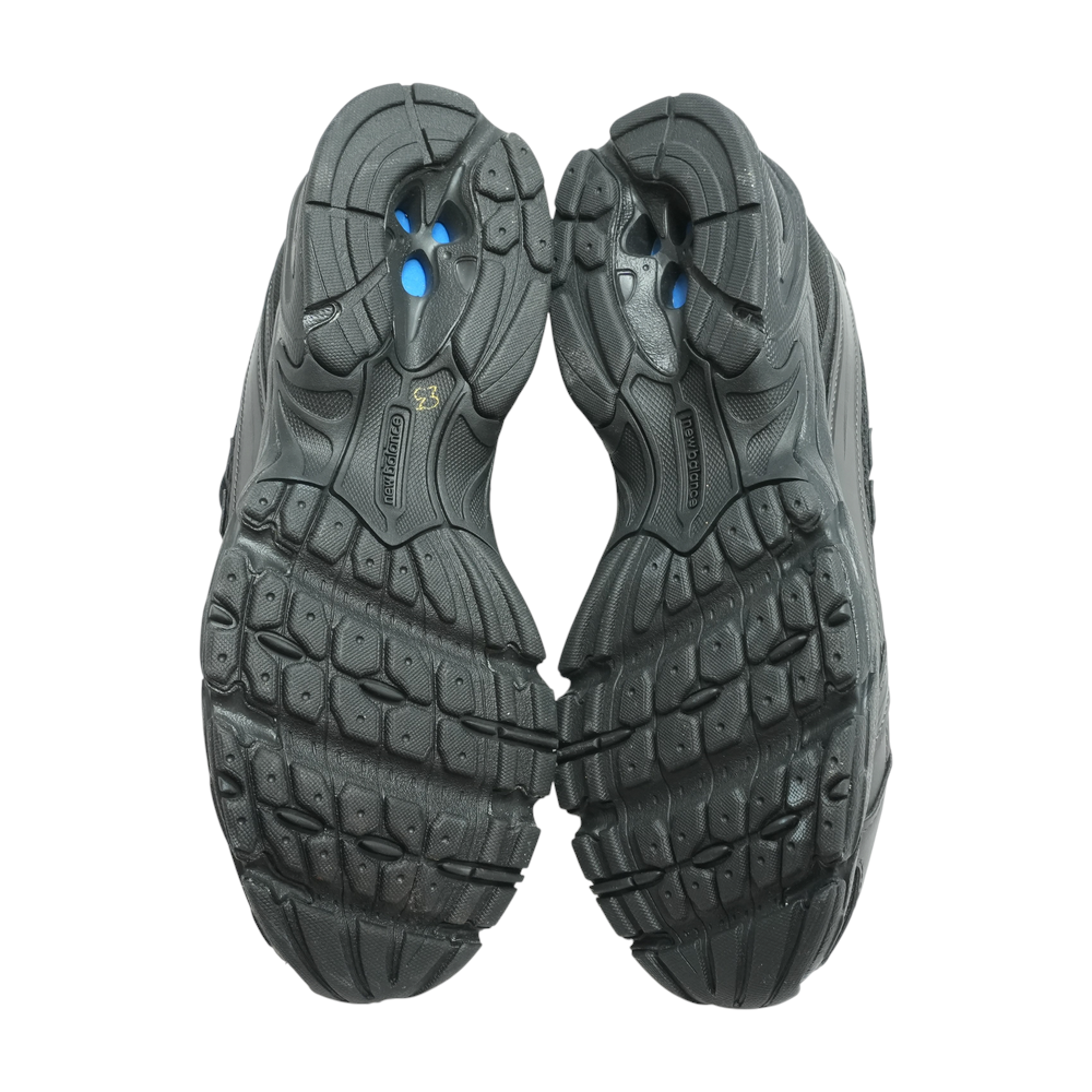 740 Low-Top Athletic Shoes