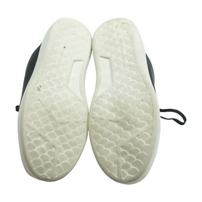 Elevator Sneaker Low-Top Athletic Shoes