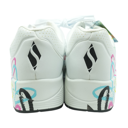 Uno Full of Heart Low-Top Athletic Shoes