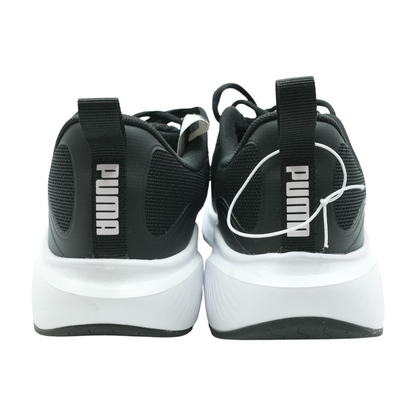 Low-Top Athletic Shoes