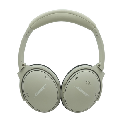 White Smoke QuietComfort Noise Cancelling Headphones With Black Earpads