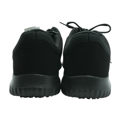 Black Low-Top Athletic Shoes