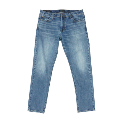Straight Jeans