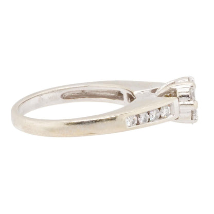 .75 ct 10K White Gold Round Diamond Cluster Engagement Ring