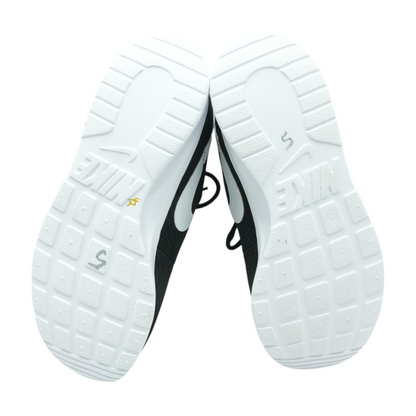Tanjun Low-Top Athletic Shoes