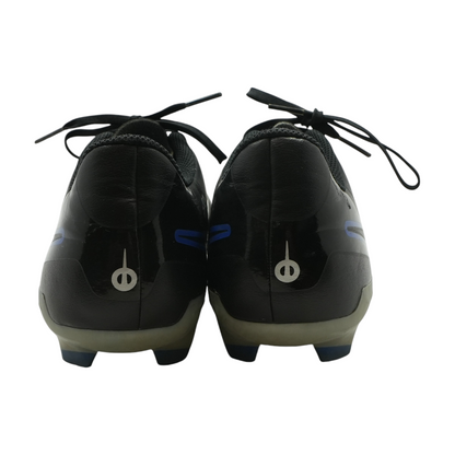 Tiempo Legend 10 Club Low-Top Athletic Shoes