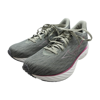 Wave Rider 28 Low-Top Athletic Shoes