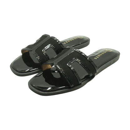 Black Flat Sandals