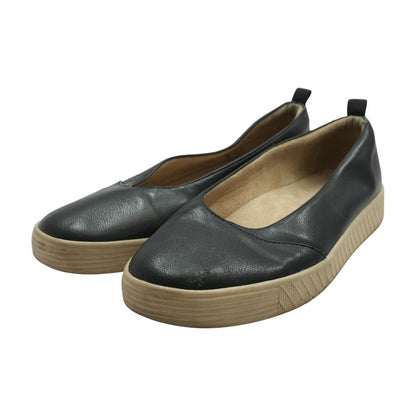 Black Ballet Flats