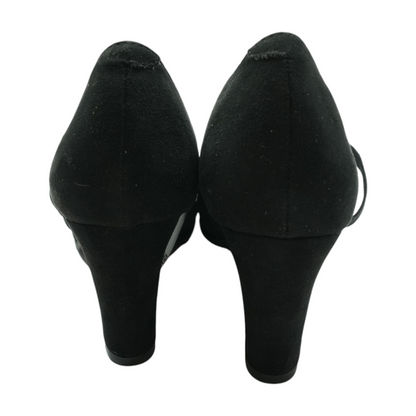Black Pump Heels