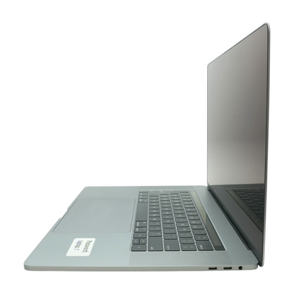 15.0" MacBook Pro Space Gray Intel Core i7 2.20GHz 16GB 256GB NVME/SSD