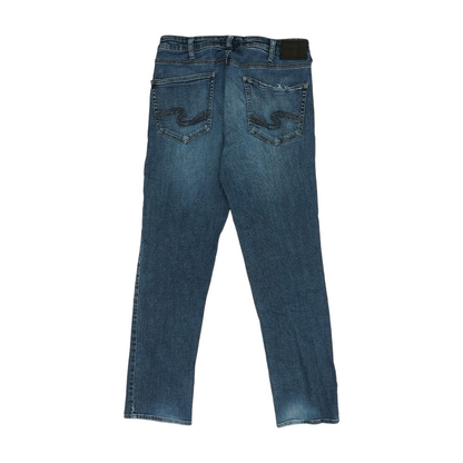 Straight Jeans
