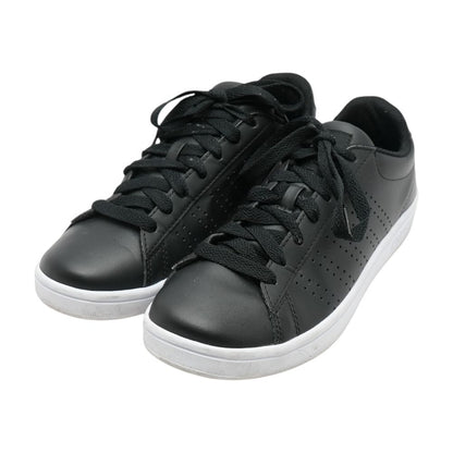 Black Low Top Athletic Shoes