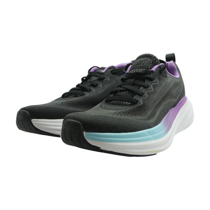 Black Low-Top Athletic Shoes