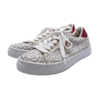Gray Low-Top Athletic Shoes