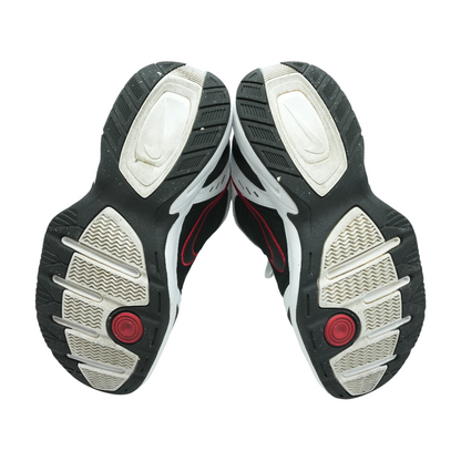 Monarch Low-Top Athletic Shoes
