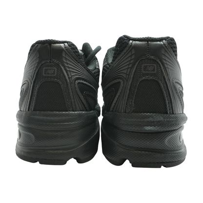 740 Low-Top Athletic Shoes