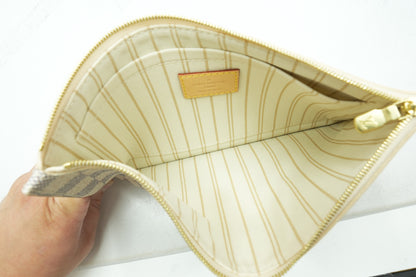 Cream Never full in Damier Azur Canvas Handbag