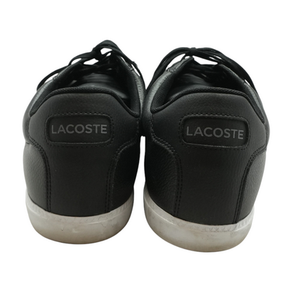 Black Low-Top Athletic Shoes