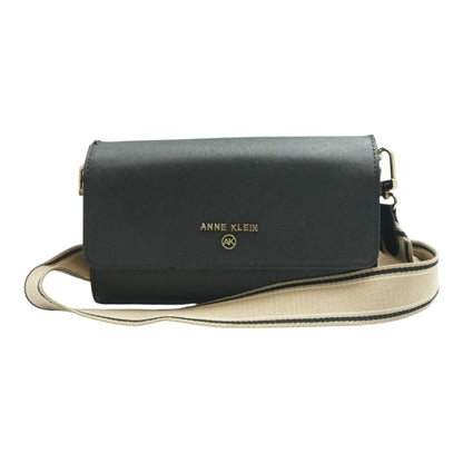 Black Shoulder Bag