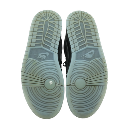 Jordan 1 Mid SE High-Top Athletic Shoes
