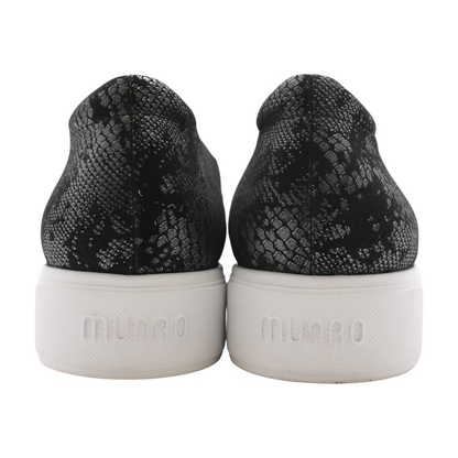 Black Flats