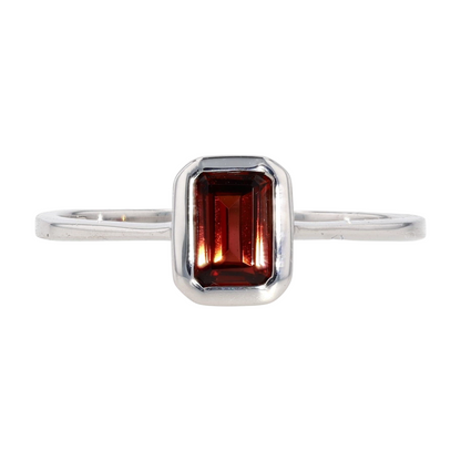 3/4 ctw Sterling Silver Garnet Fashion Ring