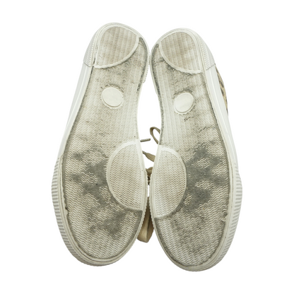 Tan Low-Top Athletic Shoes