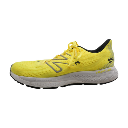 880 Low-Top Athletic Shoes
