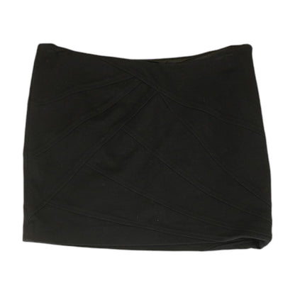Black Solid Mini Skirt