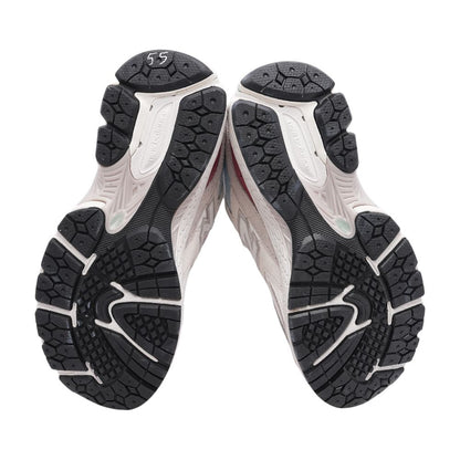 2002R Beige Athletic Shoes