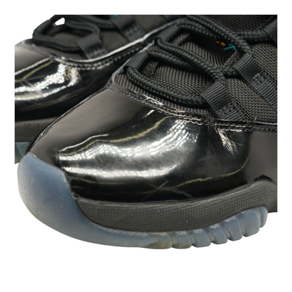 Jordan 11 Retro High-Top Athletic Shoes