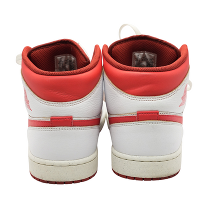Jordan 1 Mid SE Mid-Top Athletic Shoes