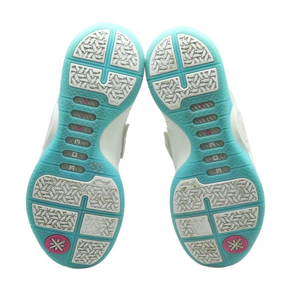 Way of Wade 6 White Low Top Athletic Shoes